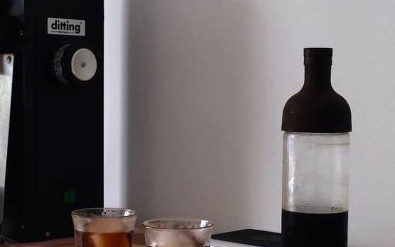 Hook Coffee's Recipe for Cold Brew Coffee ( Hario Filter in Cold Brew Coffee Bottle Method)